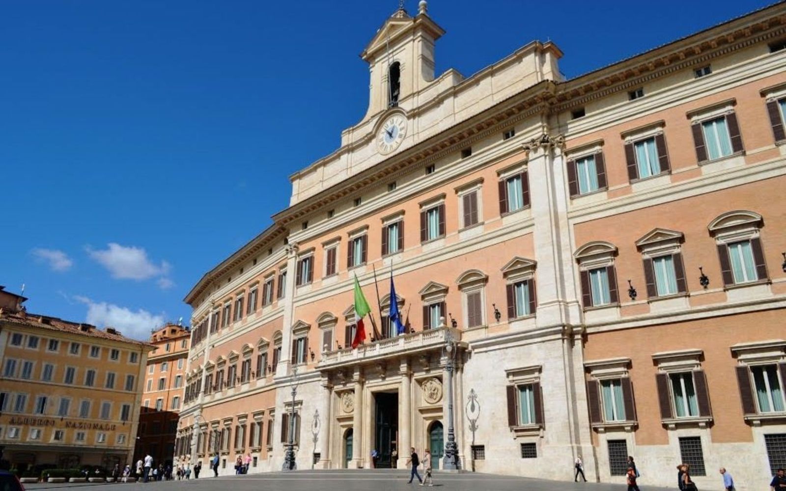 iscrizione contemporanea a due albi professionali