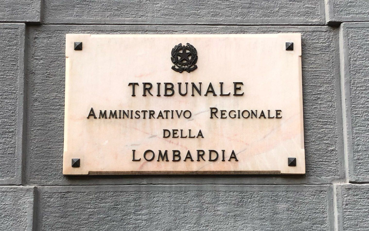iscrizione contemporanea a due albi professionali